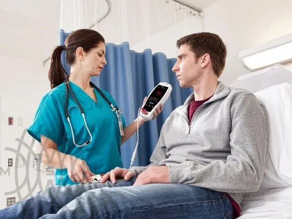 Masimo Radical 7 пульсоксиметр с многоразовым датчиком Red